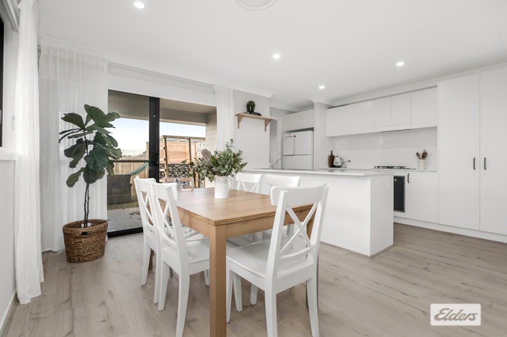 9 Longmeadow Parkway, Box Hill, NSW, 2765 - Image 4