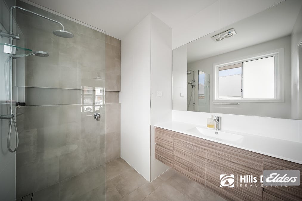 10 Kumbatine Crescent, North Kellyville, NSW, 2155 - Image 6