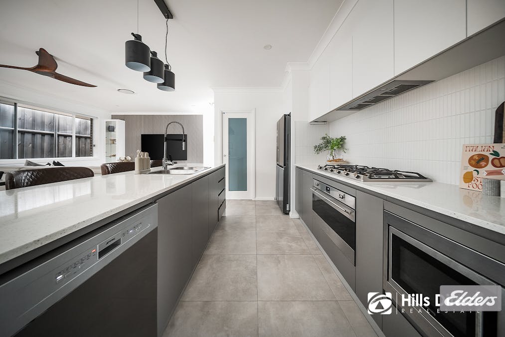 10 Kumbatine Crescent, North Kellyville, NSW, 2155 - Image 4