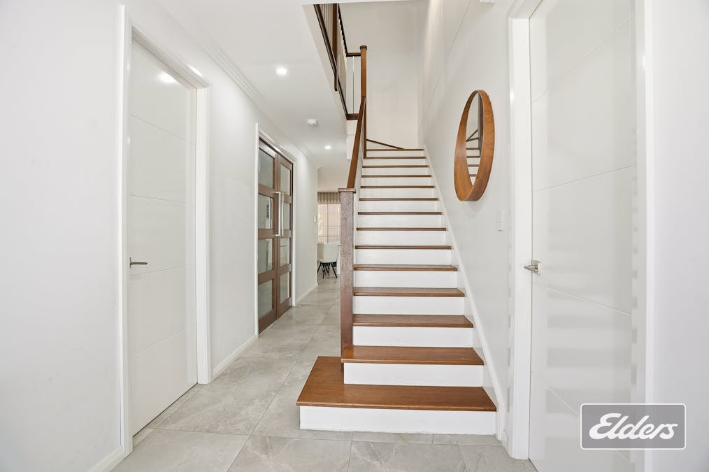 1 Newel Circuit, Gables, NSW, 2765 - Image 2