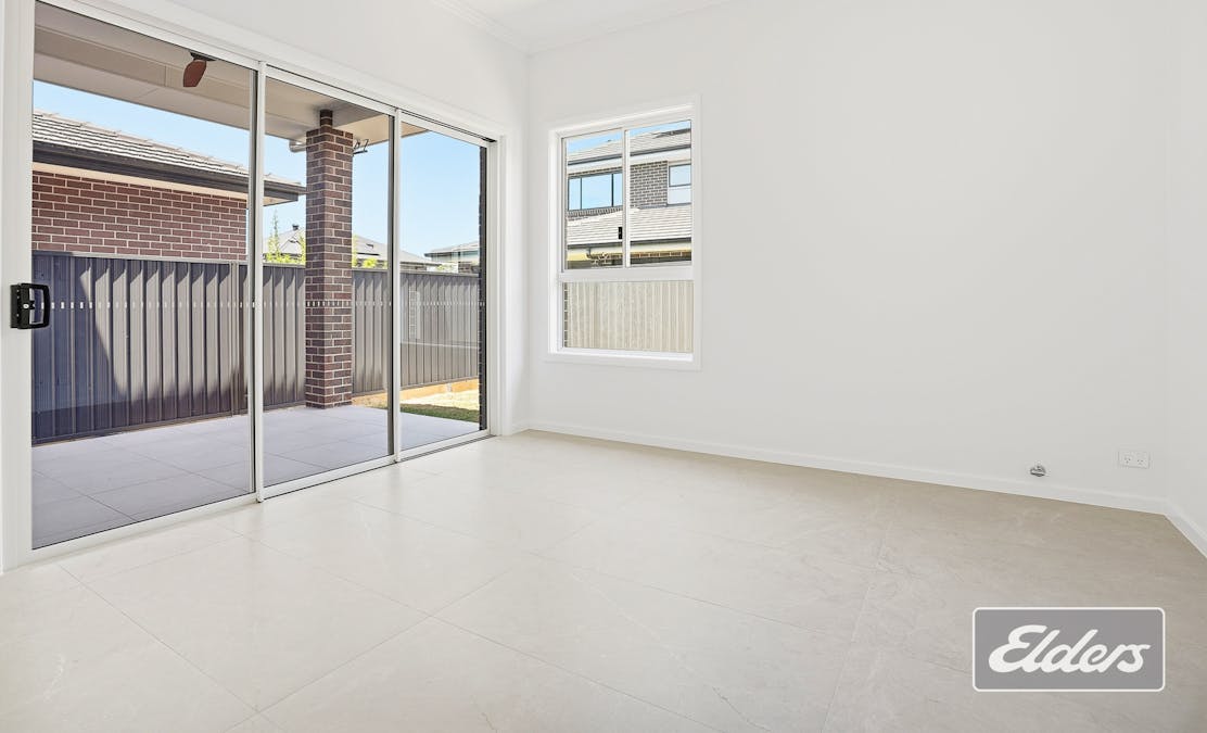212 Sydney Street, Grantham Farm, NSW, 2765 - Image 2