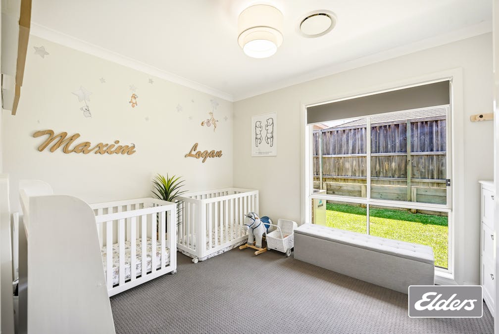15 Sugarloaf Crescent, Colebee, NSW, 2761 - Image 19