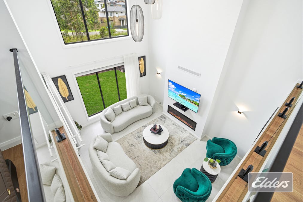 8 Alvine Place, Oakville, NSW, 2765 - Image 2