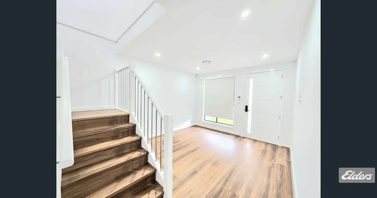 142 Ketley Circuit — photo 2 of 11