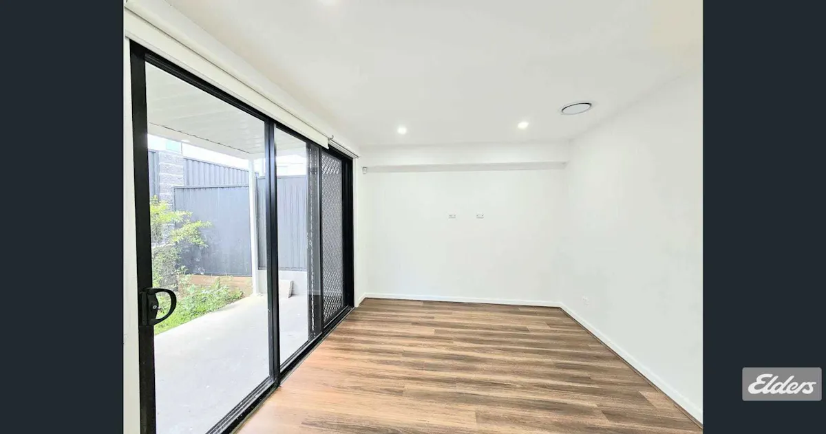 142 Ketley Circuit — photo 5 of 11