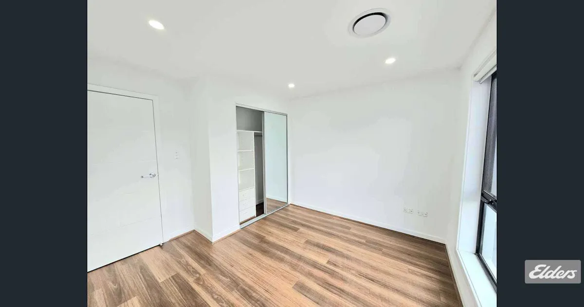 142 Ketley Circuit — photo 8 of 11