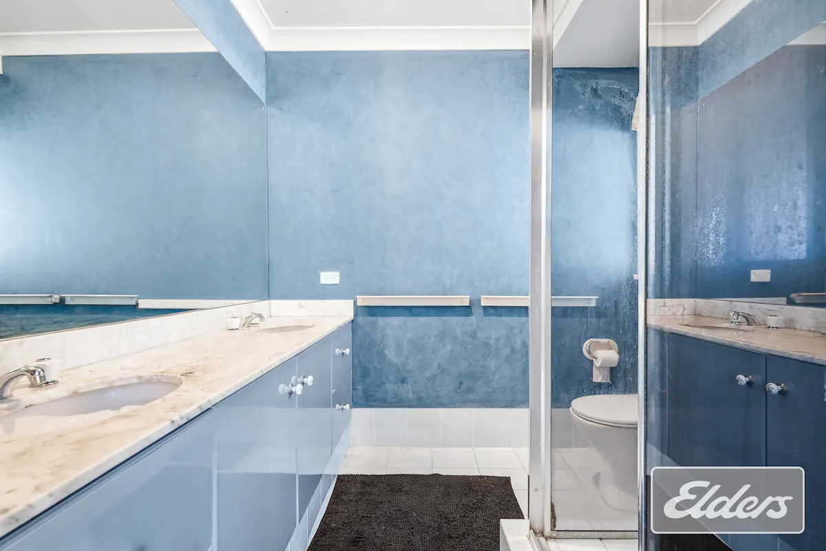 273 Saunders Road — photo 8 of 28