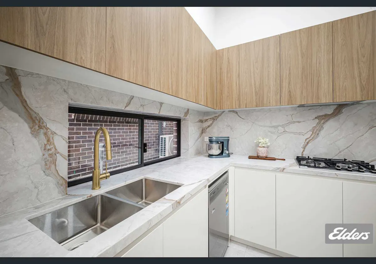 29 Kuiper Street — photo 5 of 20