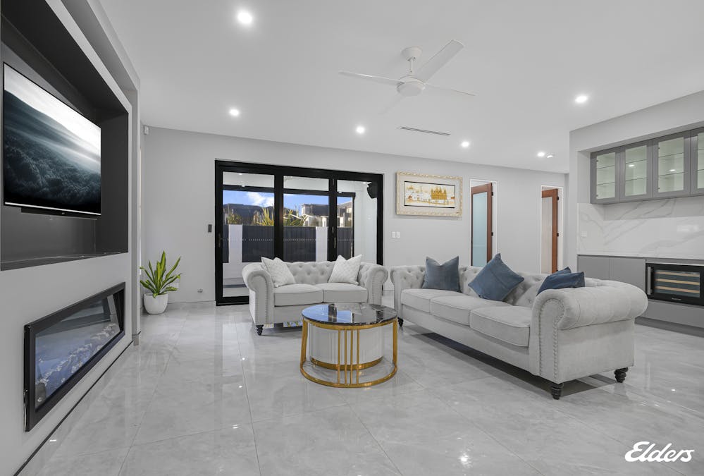 8 Woodgate Parkway, Box Hill, NSW, 2765 - Image 4