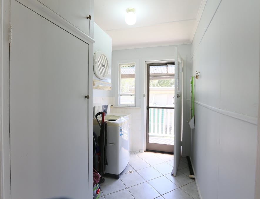 27 BLACKBUTT Street, Blackbutt, QLD, 4314 - Image 17