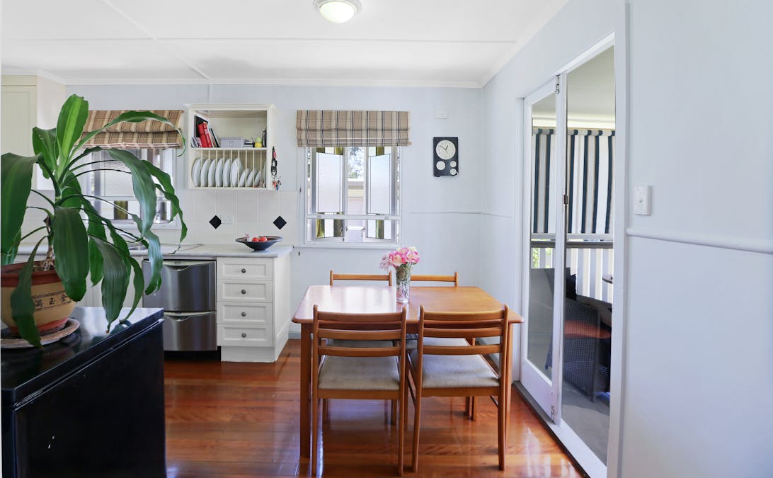 27 BLACKBUTT Street, Blackbutt, QLD, 4314 - Image 11