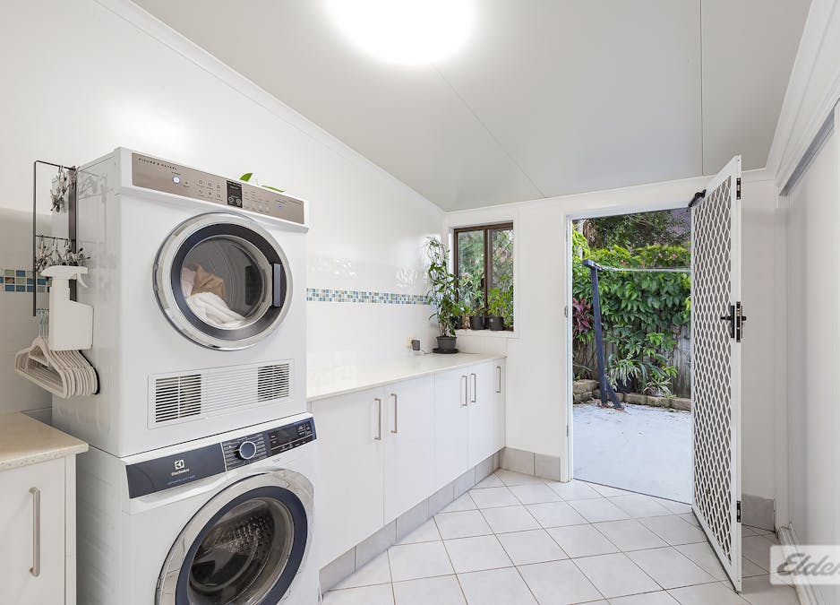 4 Sandra Court, Redland Bay, QLD, 4165 - Image 19
