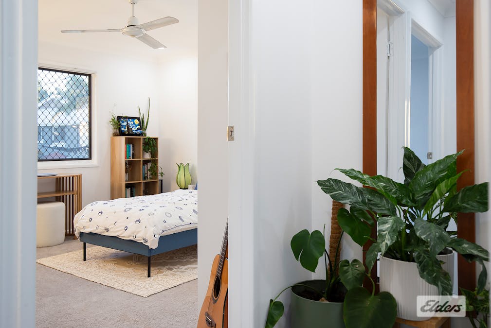 4 Sandra Court, Redland Bay, QLD, 4165 - Image 14