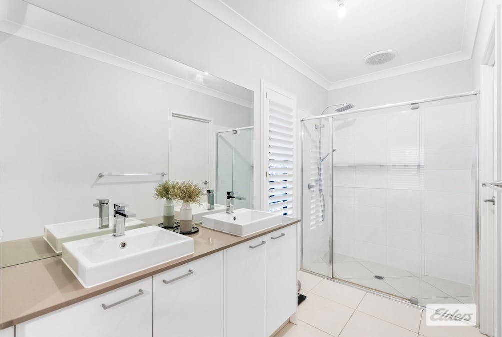 30 Vanstone Way, Redland Bay, QLD, 4165 - Image 13
