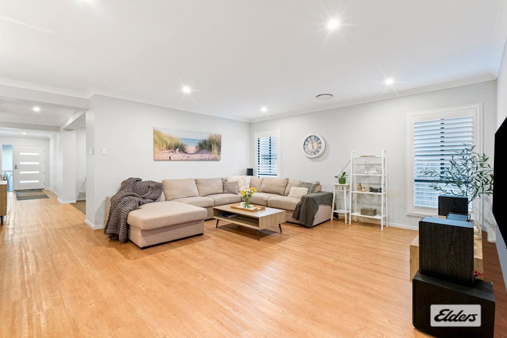 30 Vanstone Way, Redland Bay, QLD, 4165 - Image 4