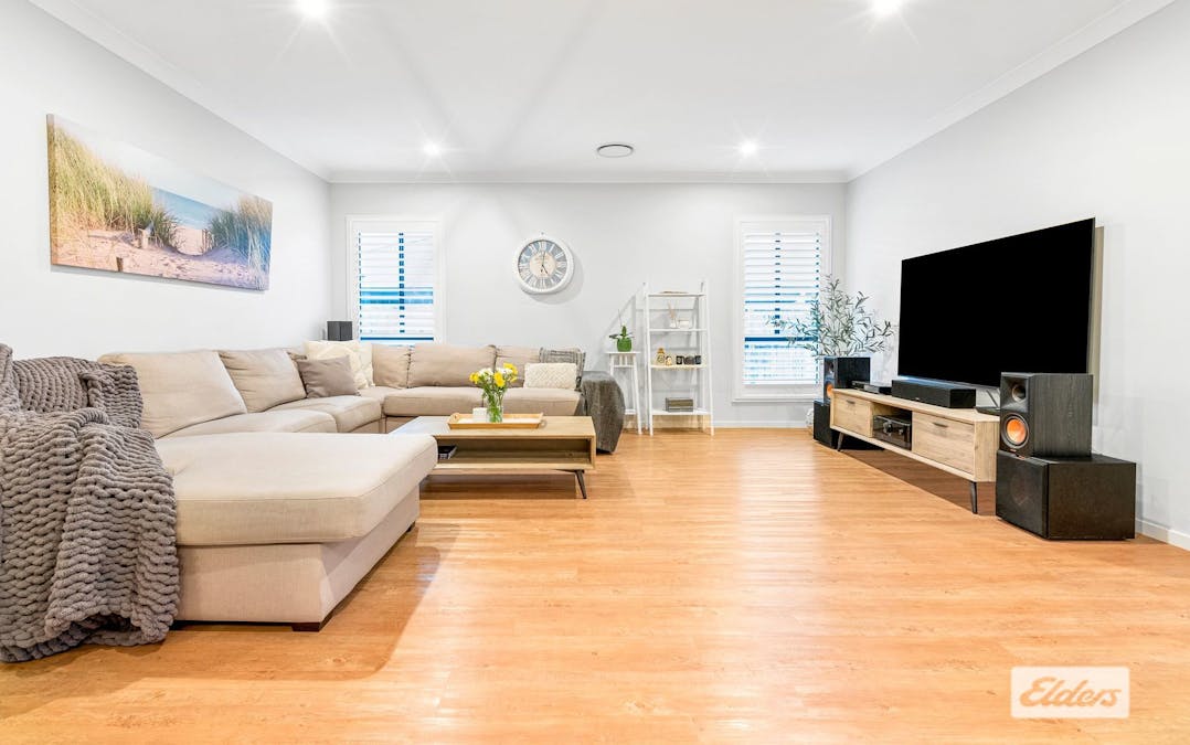 30 Vanstone Way, Redland Bay, QLD, 4165 - Image 5