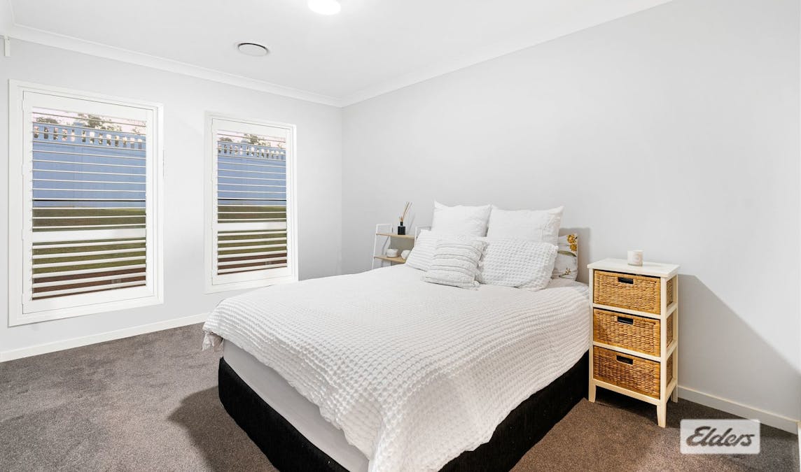 30 Vanstone Way, Redland Bay, QLD, 4165 - Image 14