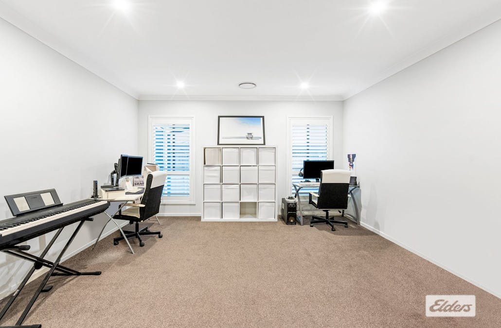 30 Vanstone Way, Redland Bay, QLD, 4165 - Image 6