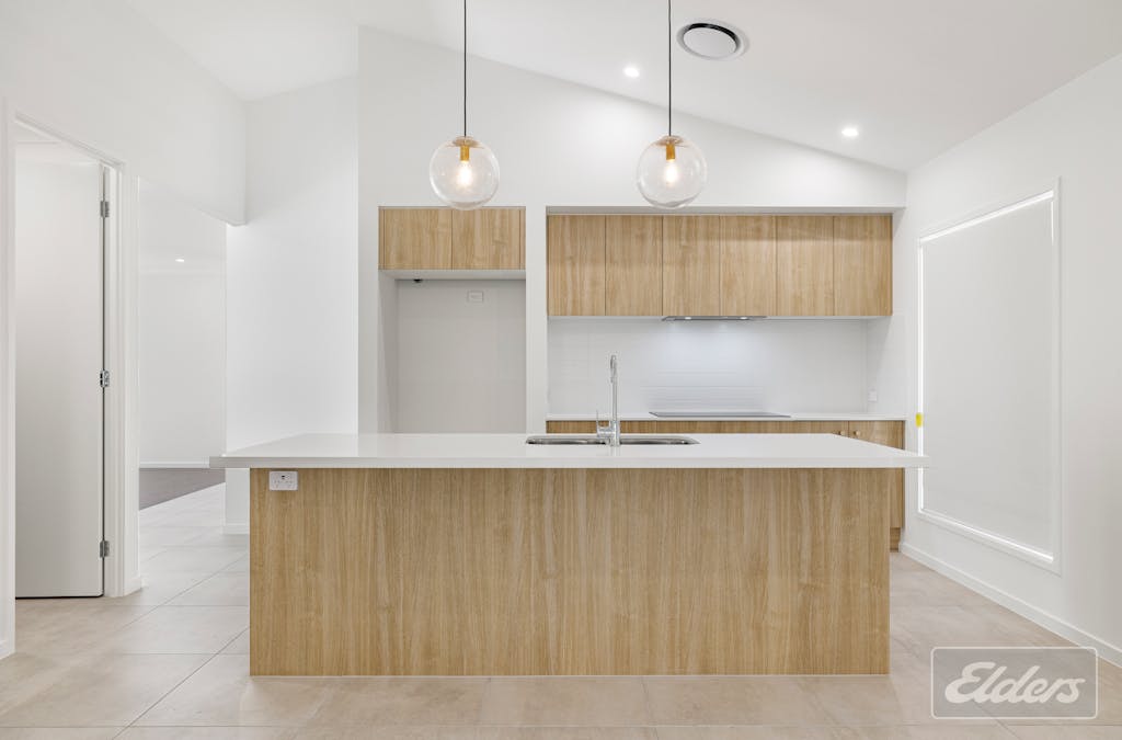 31 Brendan Way , Victoria Point, QLD, 4165 - Image 3