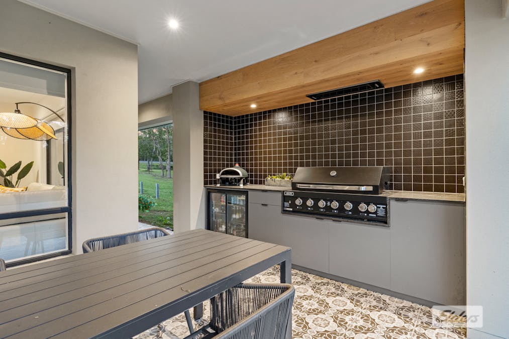 744 Mount Cotton Road, Sheldon, QLD, 4157 - Image 17