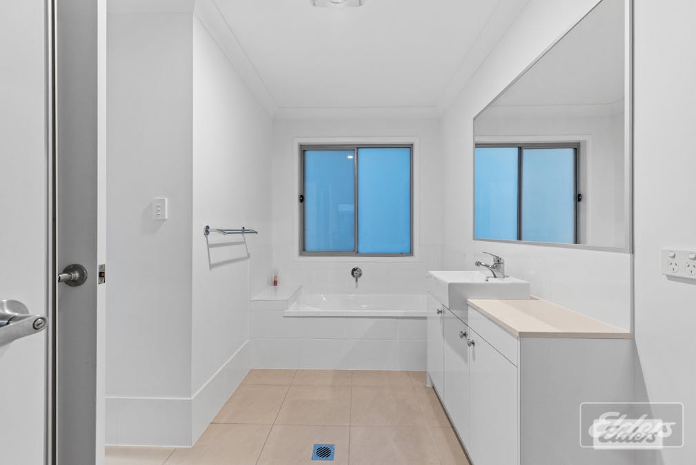 3/113-117 Broadwater Terrace, Redland Bay, QLD, 4165 - Image 11