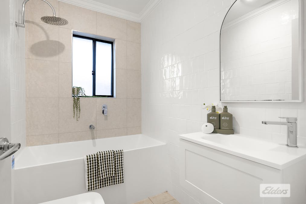 20 The Rampart , Redland Bay, QLD, 4165 - Image 11