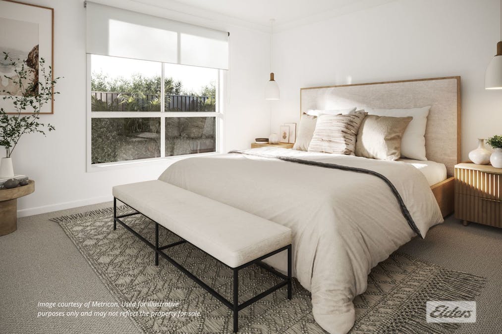 18 Heathcote Circuit, Redland Bay, QLD, 4165 - Image 2