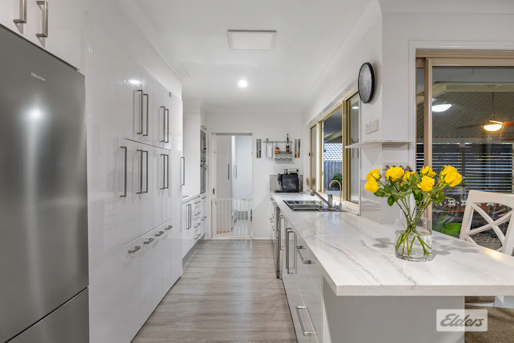 15 Falkirk Parade, Redland Bay, QLD, 4165 - Image 4