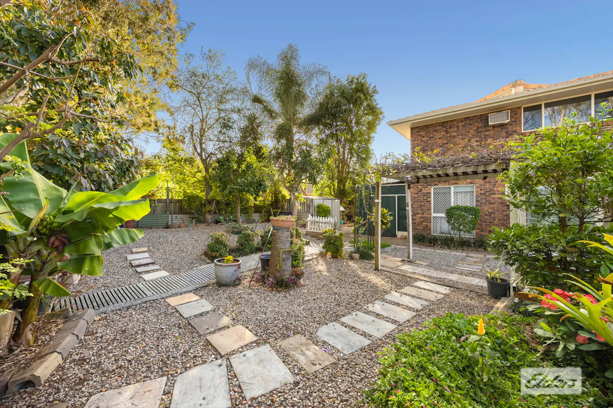 6 Pitt Street — photo 19 of 24