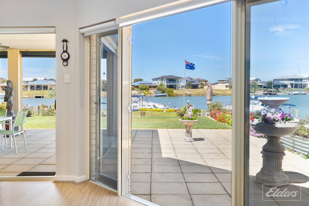 51 Britannia Parade, Hindmarsh Island, SA, 5214 - Image 12