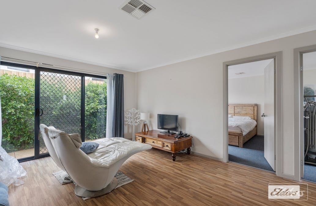 27 Seaview Avenue, Middleton, SA, 5213 - Image 12