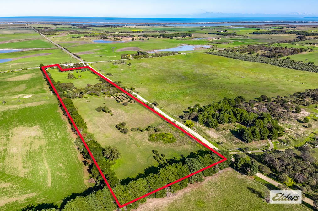 727 Randell Road, Hindmarsh Island, SA, 5214 - Image 27