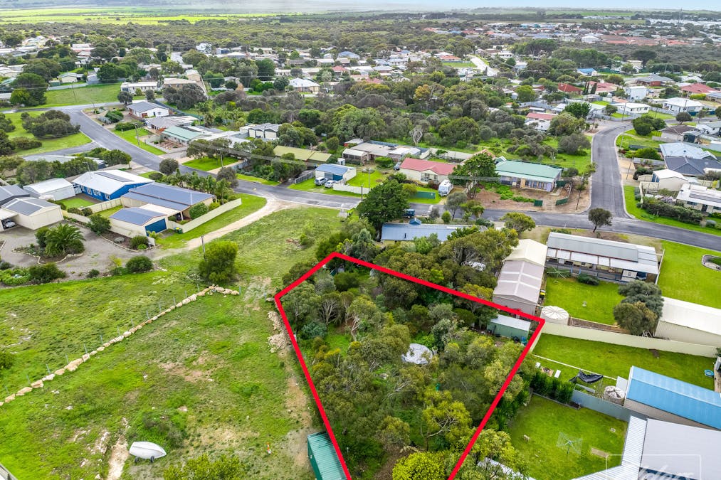 19 Haynes Crescent, Goolwa Beach, SA, 5214 - Image 2