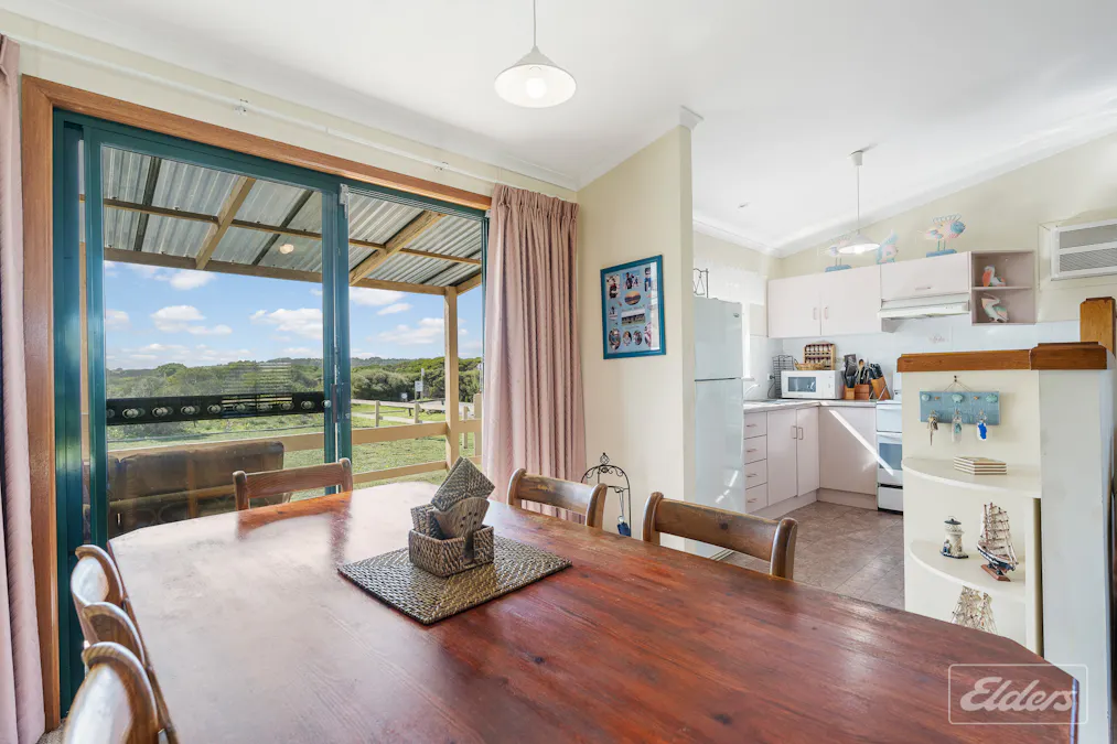 24 Newell Avenue, Middleton, SA, 5213 - Image 6