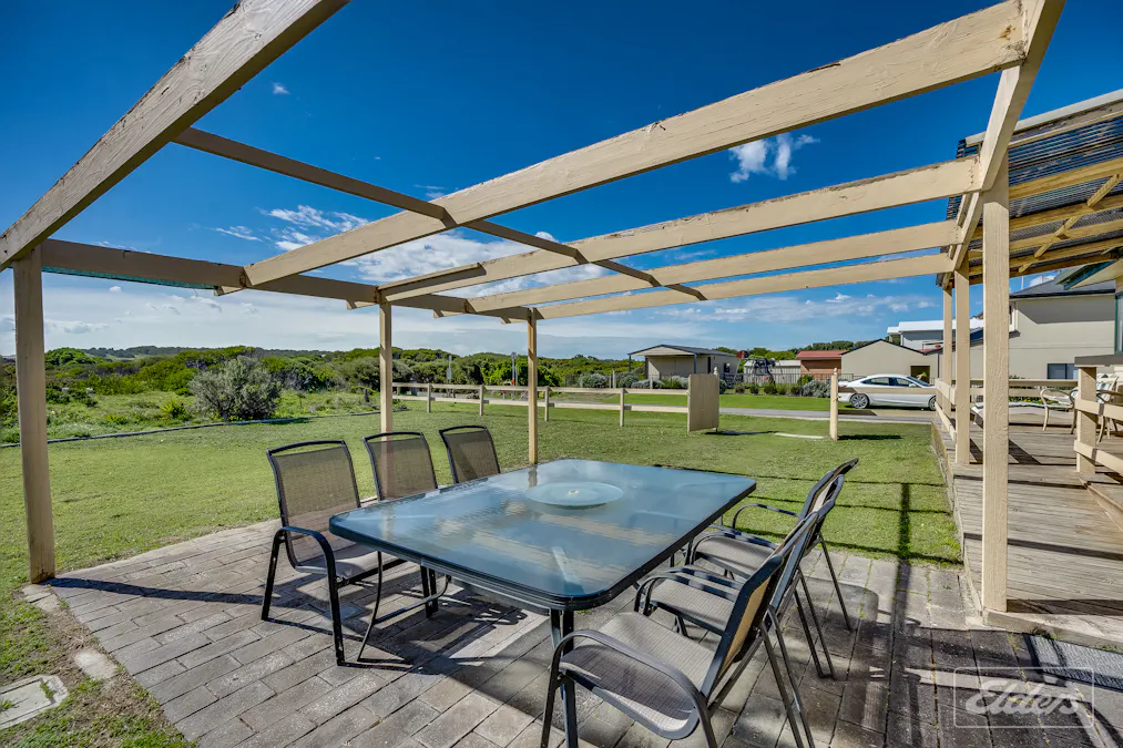 24 Newell Avenue, Middleton, SA, 5213 - Image 18