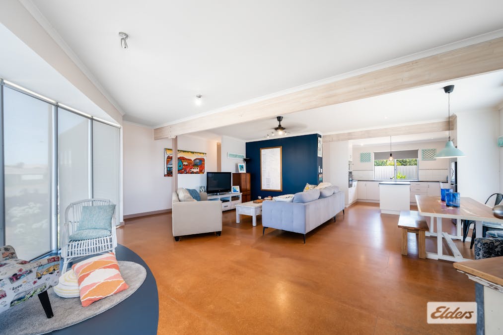 10 Glen Allen Road, Middleton, SA, 5213 - Image 4
