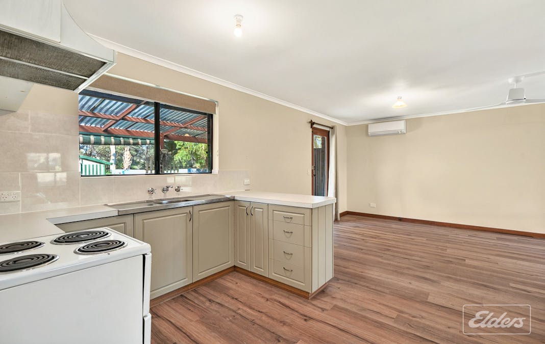 36 Bradford Road, Goolwa Beach, SA, 5214 - Image 5