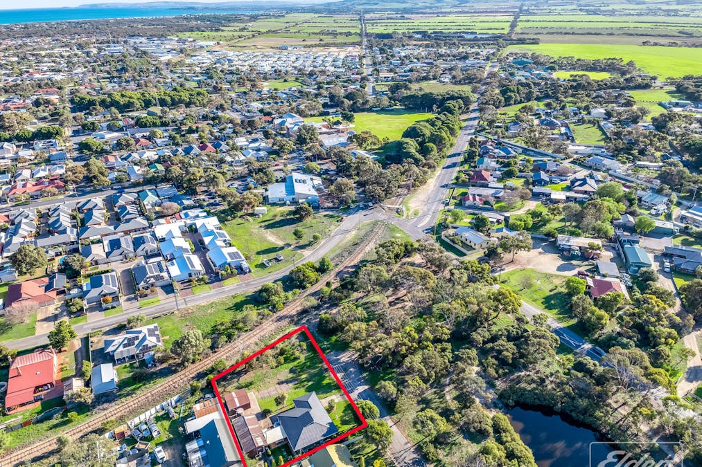 19 Lindsay Parade, Goolwa, SA, 5214 - Image 28