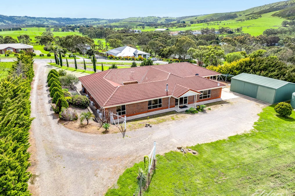18 Arabian Court, Hindmarsh Valley, SA, 5211 - Image 2