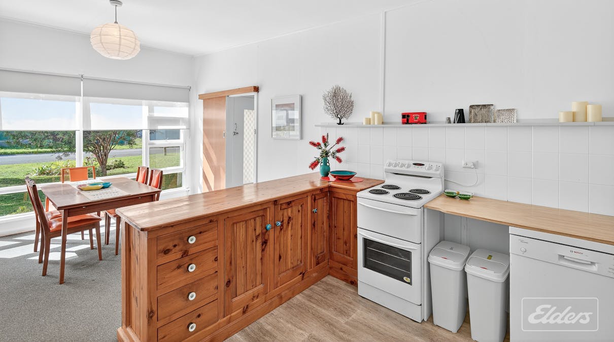 21 Clark Street, Goolwa, SA, 5214 - Image 8