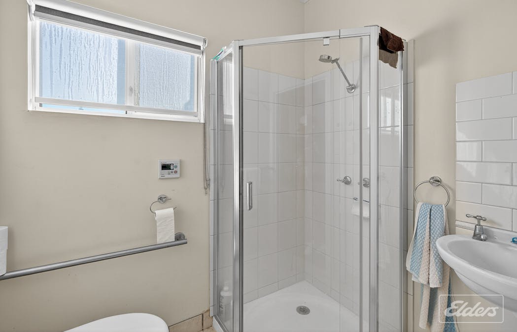 24 & 24A North Terrace, Port Elliot, SA, 5212 - Image 27