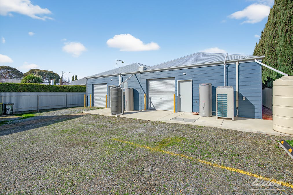 24 & 24A North Terrace, Port Elliot, SA, 5212 - Image 17