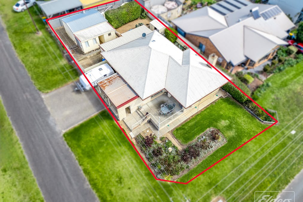17 Captain Sturt Parade, Hindmarsh Island, SA, 5214 - Image 32