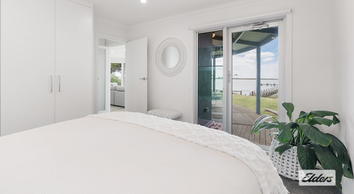 47 Mundoo Channel Drive, Hindmarsh Island, SA, 5214 - Image 14