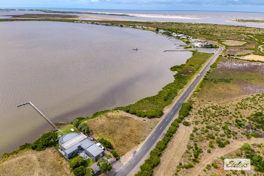 47 Mundoo Channel Drive, Hindmarsh Island, SA, 5214 - Image 29