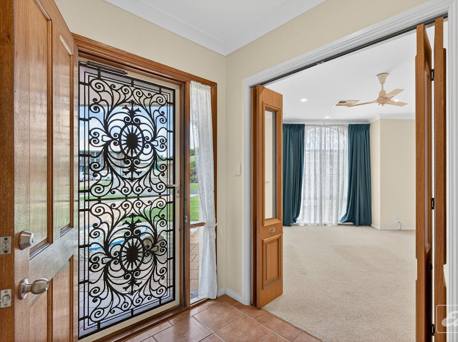 46 Arcadia Avenue, Hindmarsh Island, SA, 5214 - Image 10