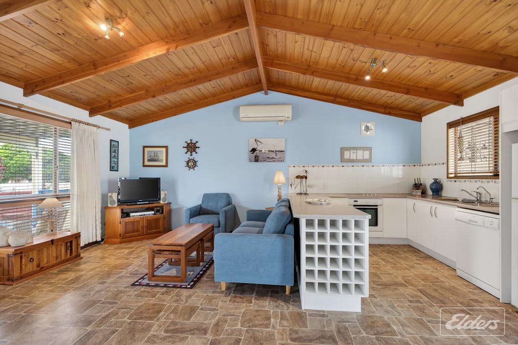 17 Ferguson Road, Goolwa Beach, SA, 5214 - Image 9