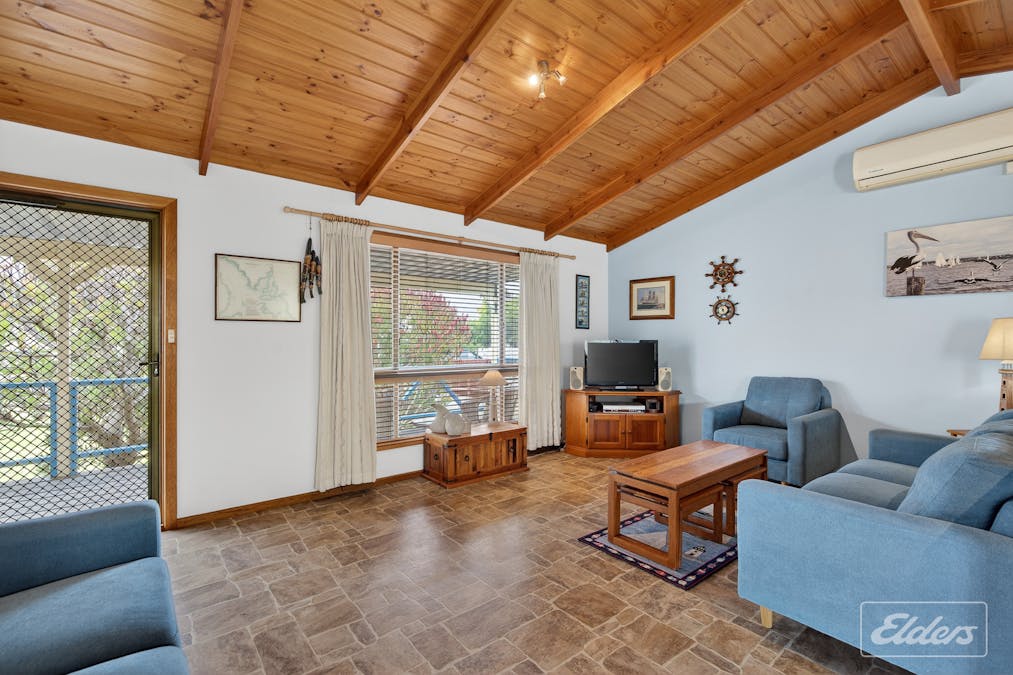 17 Ferguson Road, Goolwa Beach, SA, 5214 - Image 10