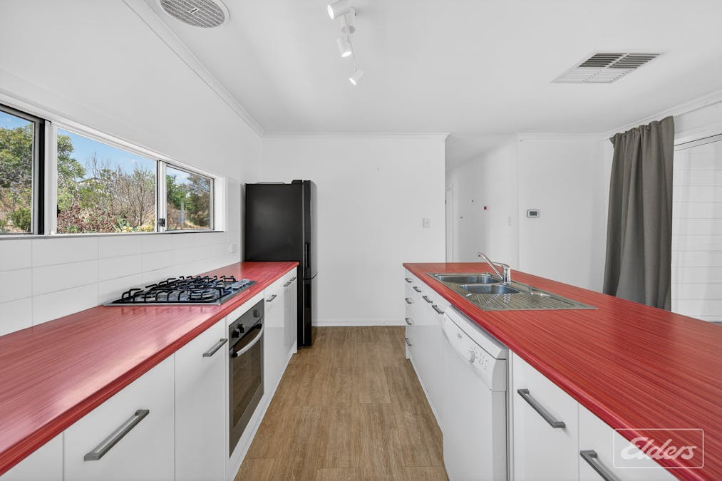 8 Laxton Street, Mccracken, SA, 5211 - Image 6