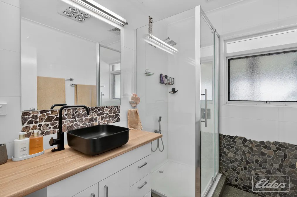 9 Port Elliot Road, Goolwa Beach, SA, 5214 - Image 10